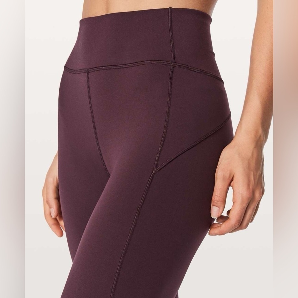Lululemon Women's Size 10 In Movement Tights Everlux Leggings In Black Cherry - Picture 4 of 12